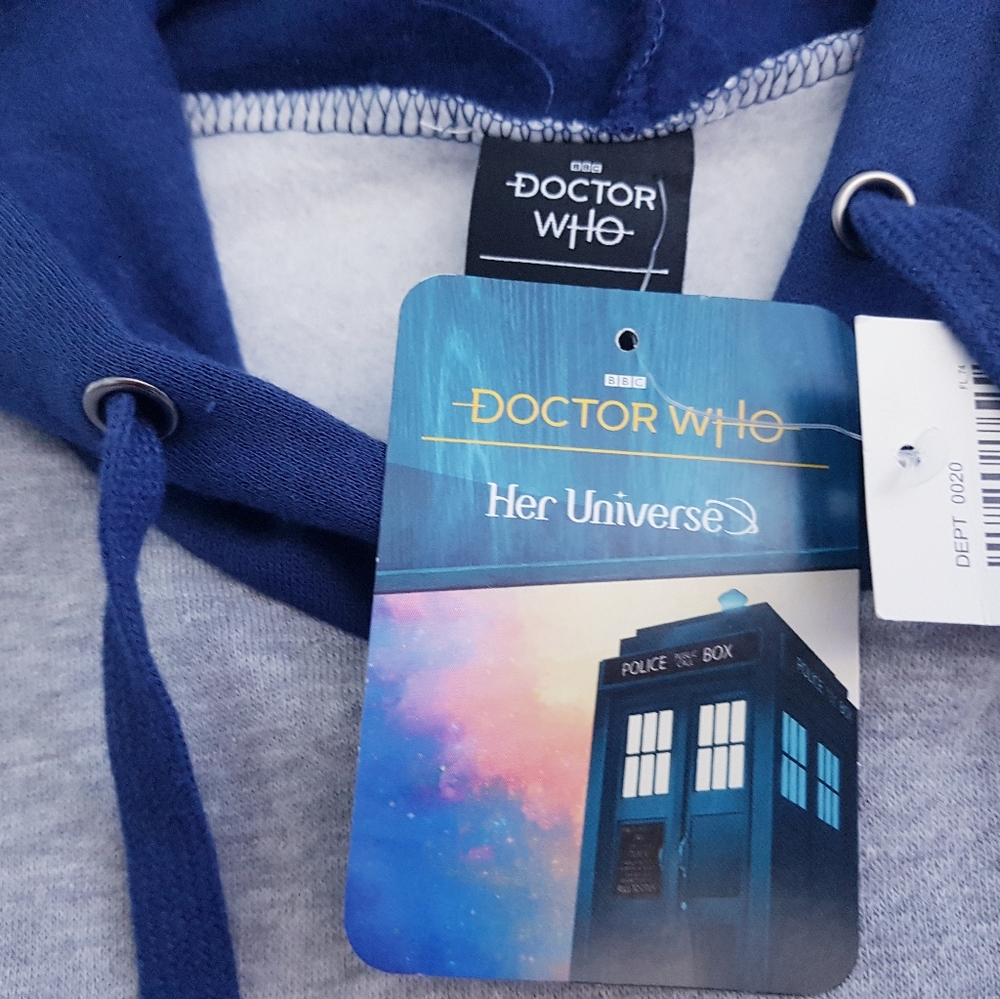 Doctor Who 13th Dr Crop Hoodie - Picture 1 of 3